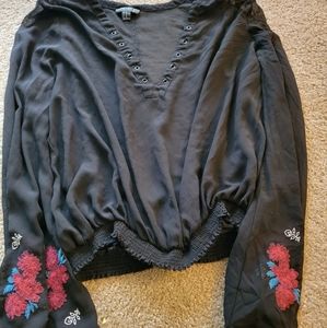 Forever 21 3x black peasant top